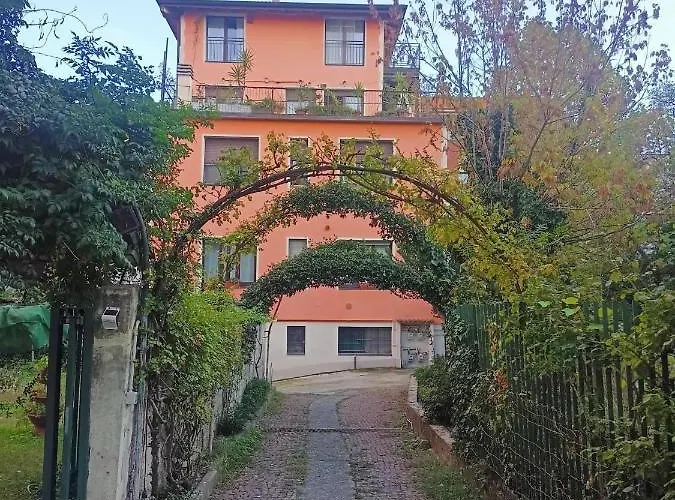 Eros Casa 밀라노
